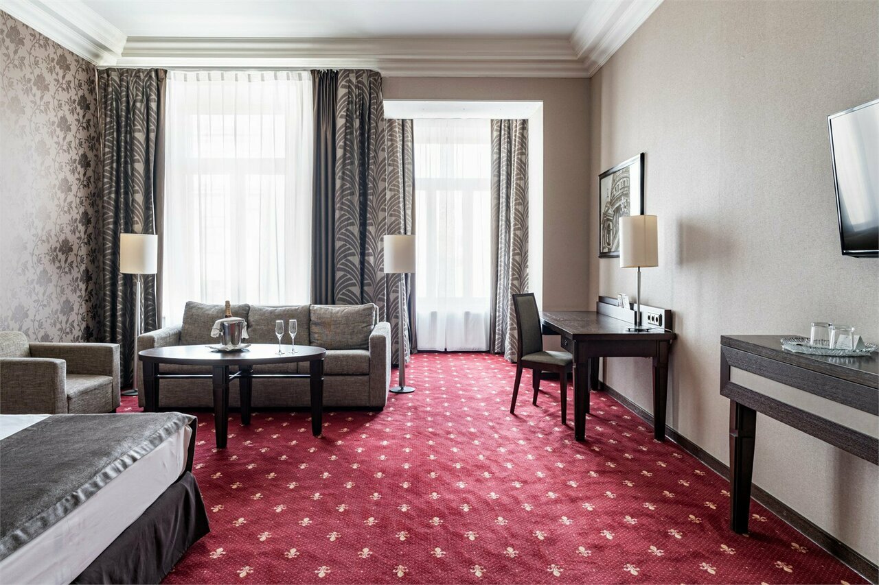 Гостиница Петро Палас Санкт-Петербург