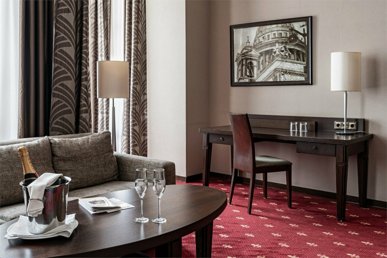 Гостиница Петро Палас Санкт-Петербург