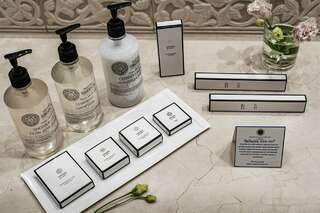 Гостиница Петро Палас Санкт-Петербург Номер Делюкс с одной большой кроватью и диван-кроватью-9