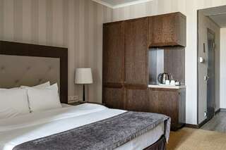 Гостиница Петро Палас Санкт-Петербург Представительский номер с одной большой или двумя раздельными кроватями-15